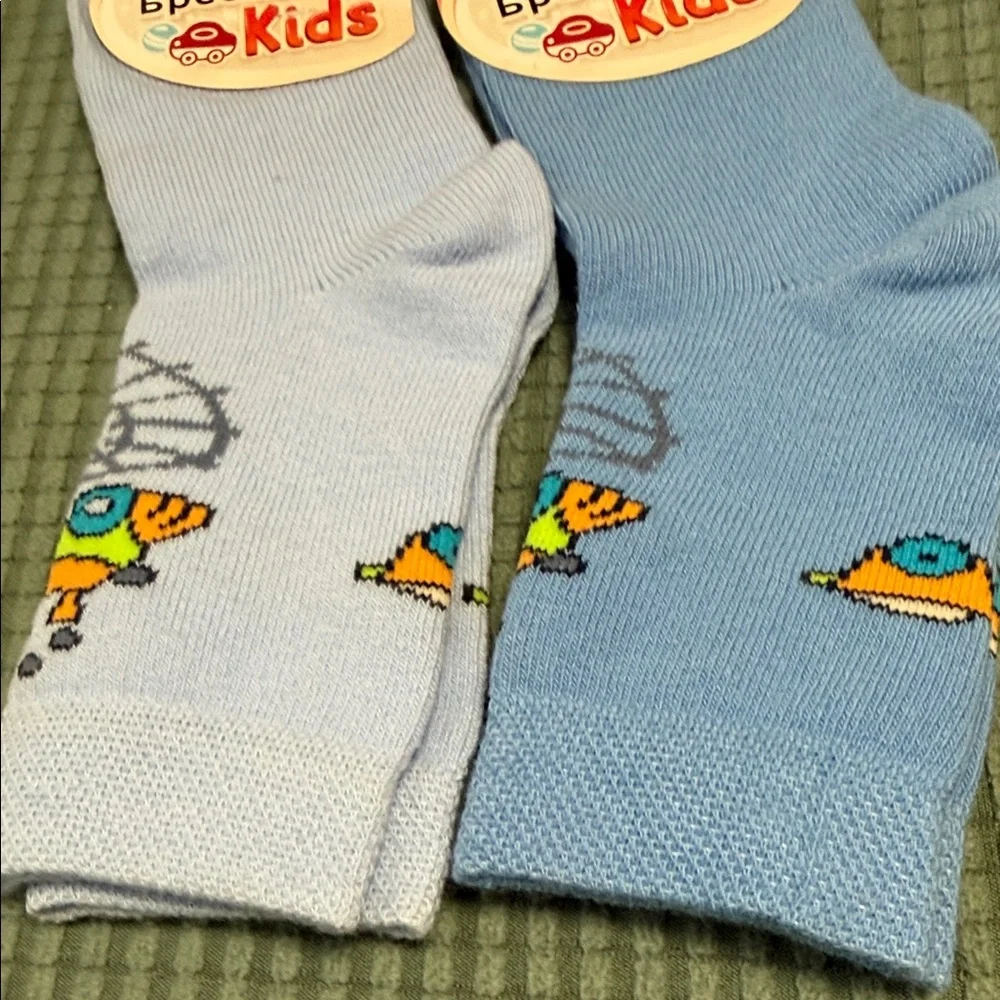 Kids Blue and Purple Socks Size 15-16 Cotton 70%